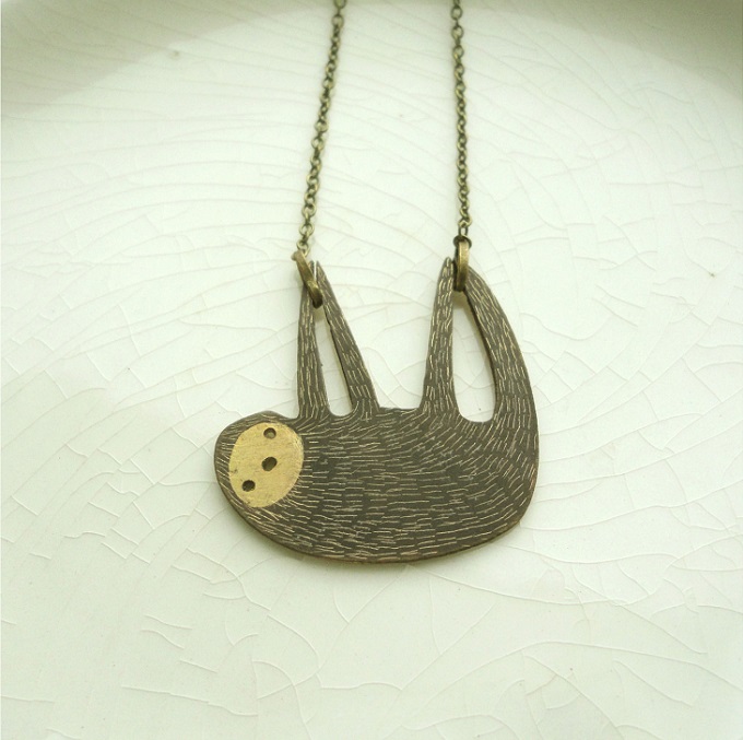 Sloth necklace by Anna Tverdokhlebova8