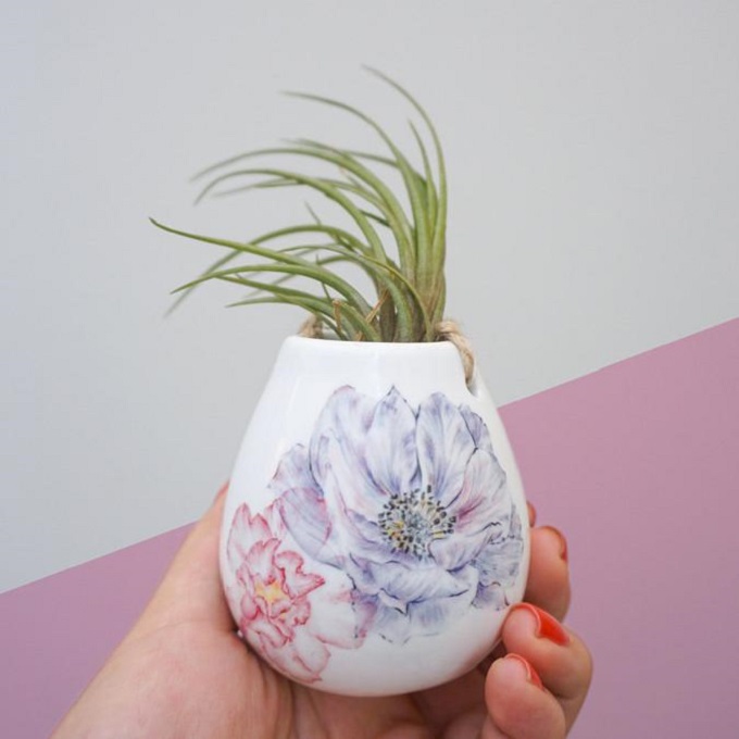 Illustration by Carmen Hui