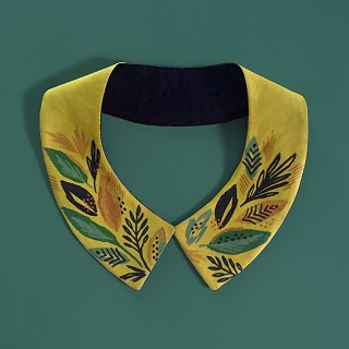 Faux Collars / Plume