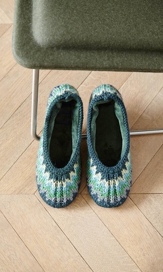 Appledore Slippers / Plumo