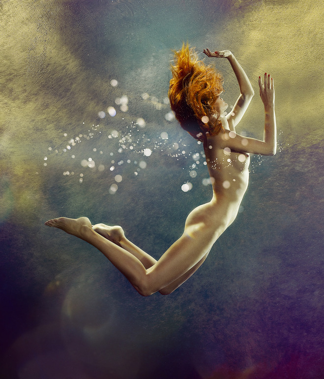 Scatter, by Zena Holloway.