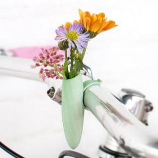 Mint Twisted Handlebar Vase